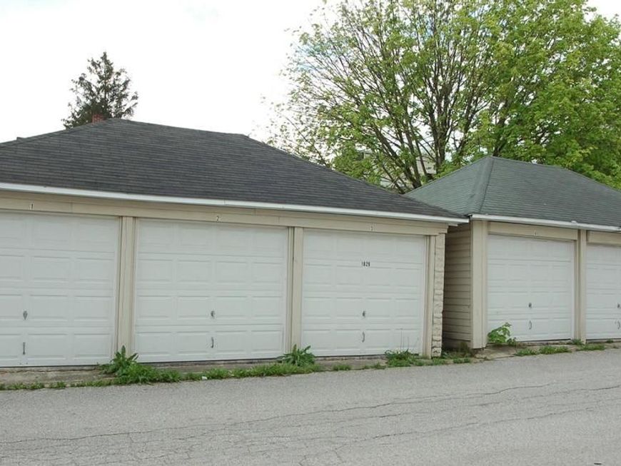 6 Heiges Avenue, Unit GARAGE 2, York, PA 17404 Main Photo