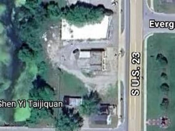 421 N STATE Street , Oscoda Twp, MI 48750