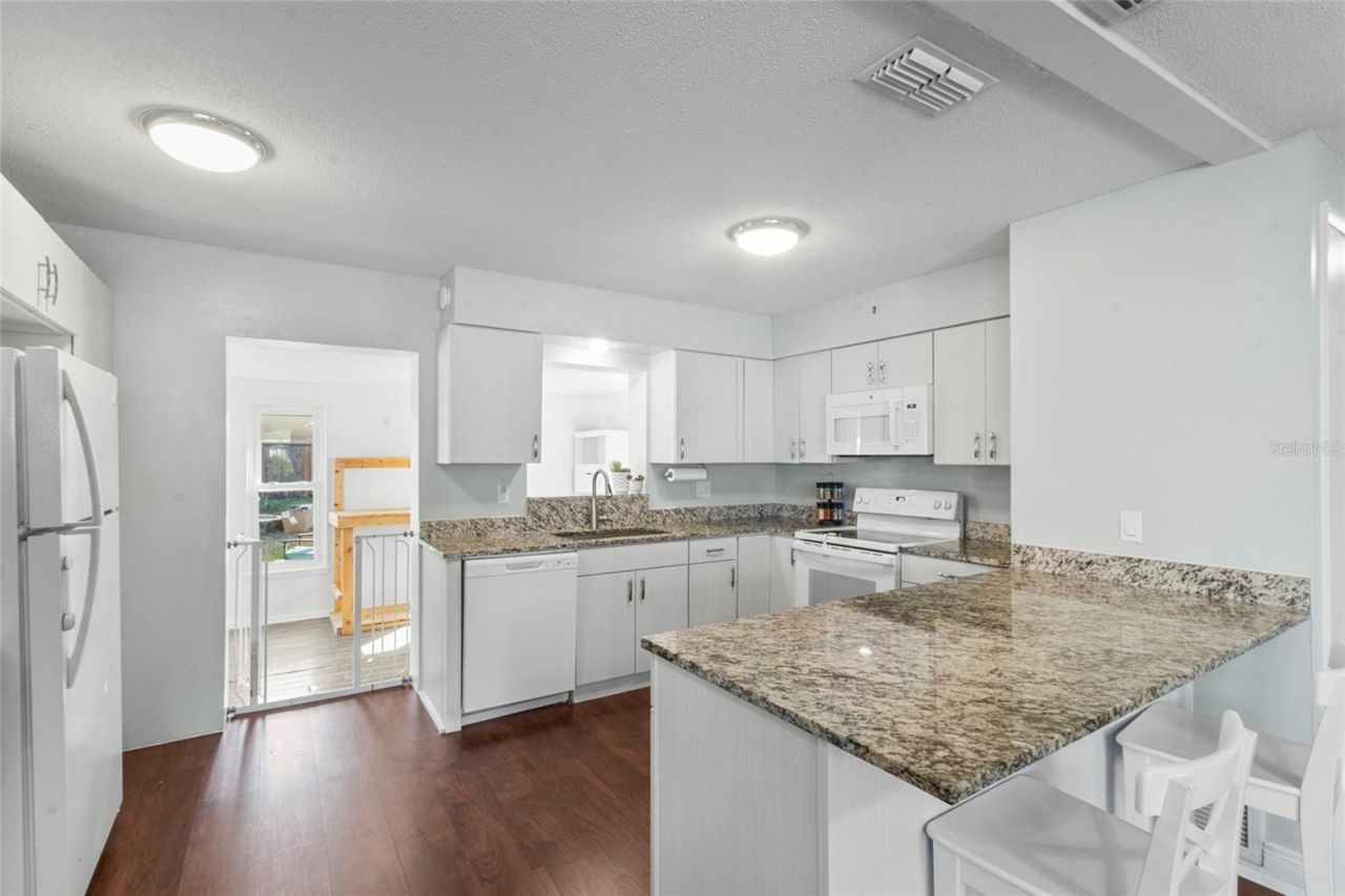 4404 55th Ave Drive E, Bradenton, FL 34203 Photo