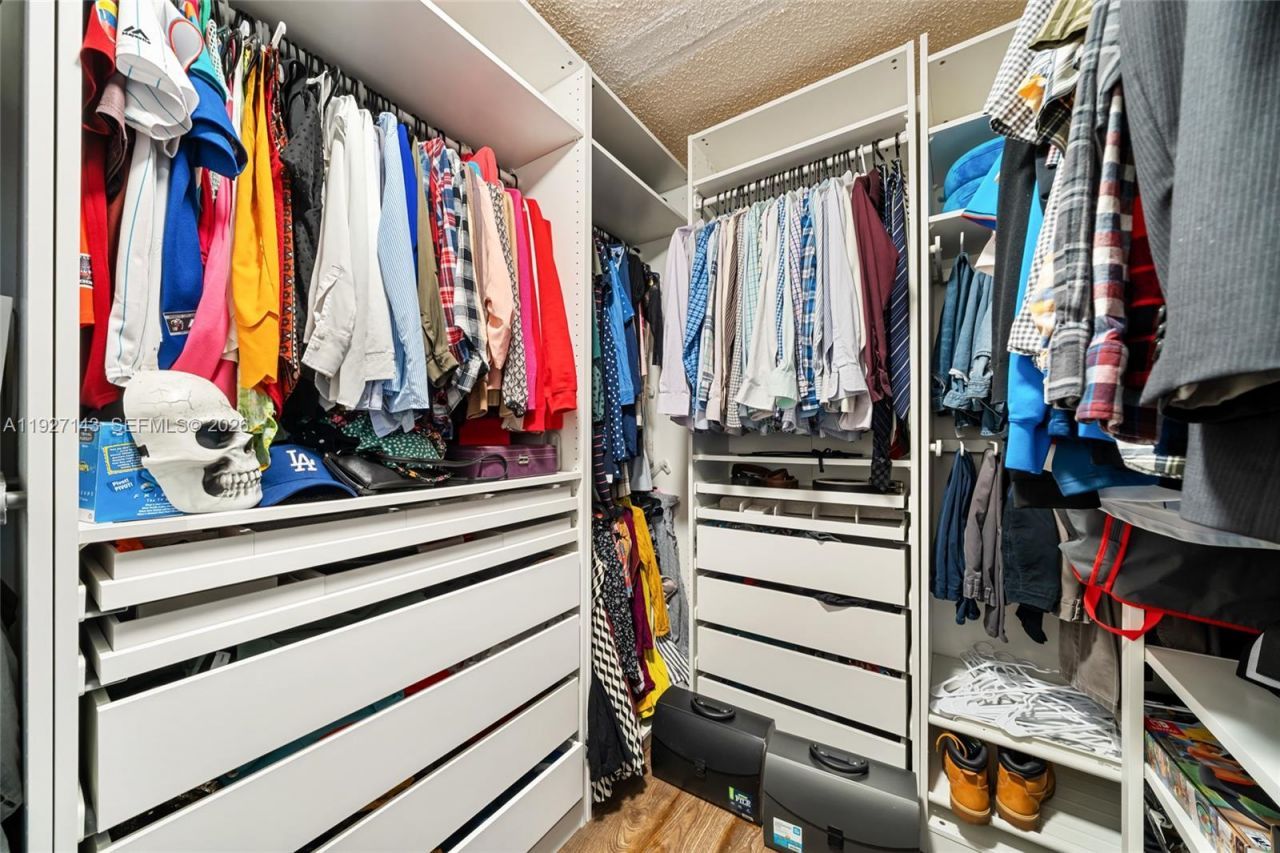 14145 SW 100th Ter, Miami, FL 33186 Photo