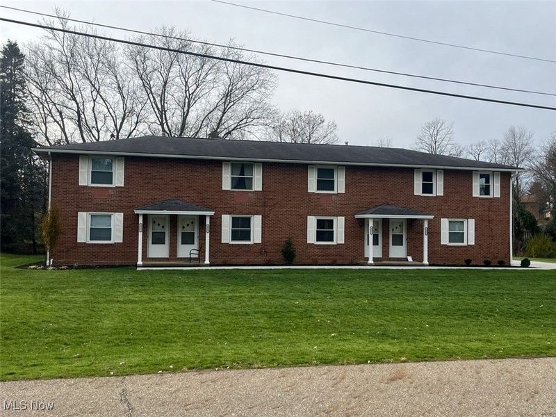 Rosewood Avenue NW, North Canton, OH 44720 Photo 4