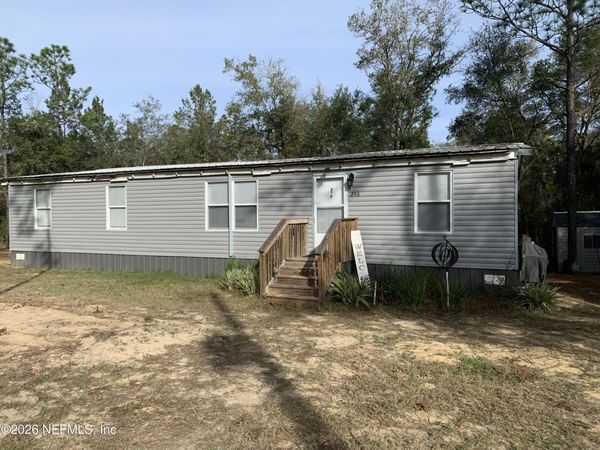 246 RAINBOW Drive, Hawthorne, FL 32640