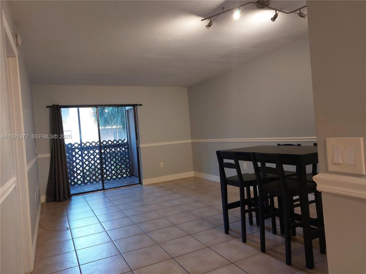 8415 SW 107th Ave, Unit 255W, Miami, FL 33173 Photo