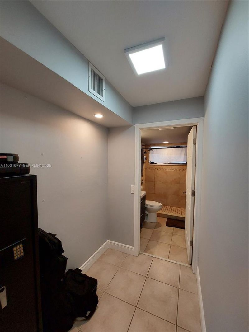 8415 SW 107th Ave, Unit 255W, Miami, FL 33173 Photo