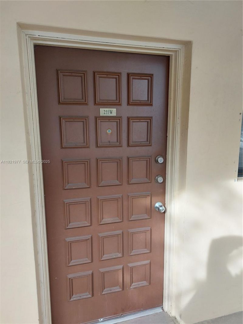 8415 SW 107th Ave, Unit 255W, Miami, FL 33173 Photo