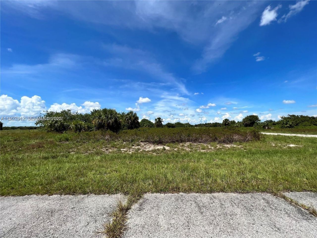 800 Berkshire, La Belle, FL 33935 Photo