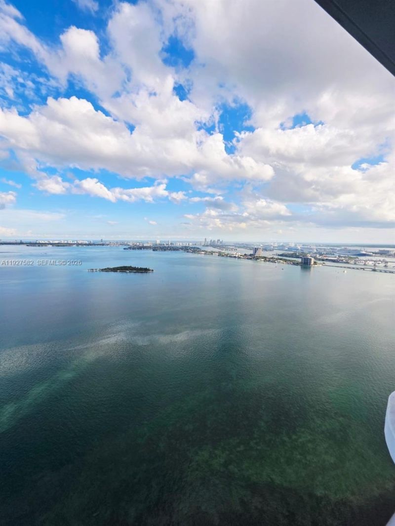 700 NE 24th Street, Unit 3803, Miami, FL 33137 Photo