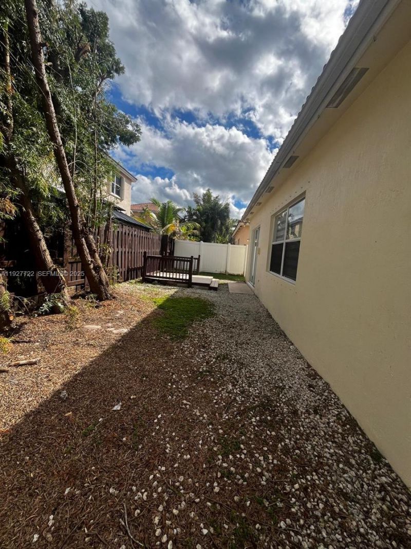 2219 Portofino Ave, Homestead, FL 33033 Photo