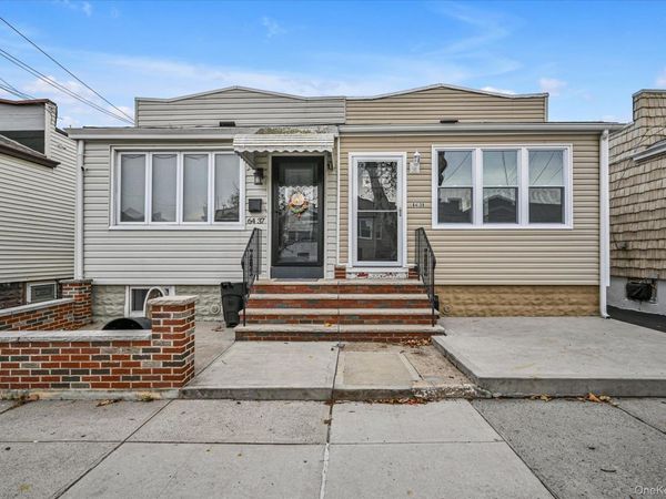 6439 58th Road, Maspeth, NY 11378