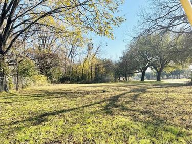 2210 Greer Street, Dallas, TX 75215