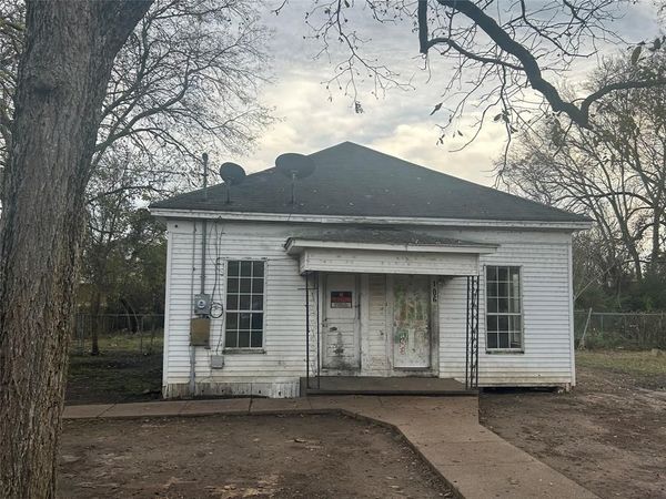 106 Pine Street, Oil City, LA 71061