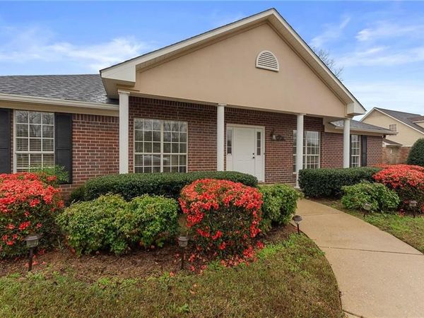 9158 Ashley Court, Daphne, AL 36526