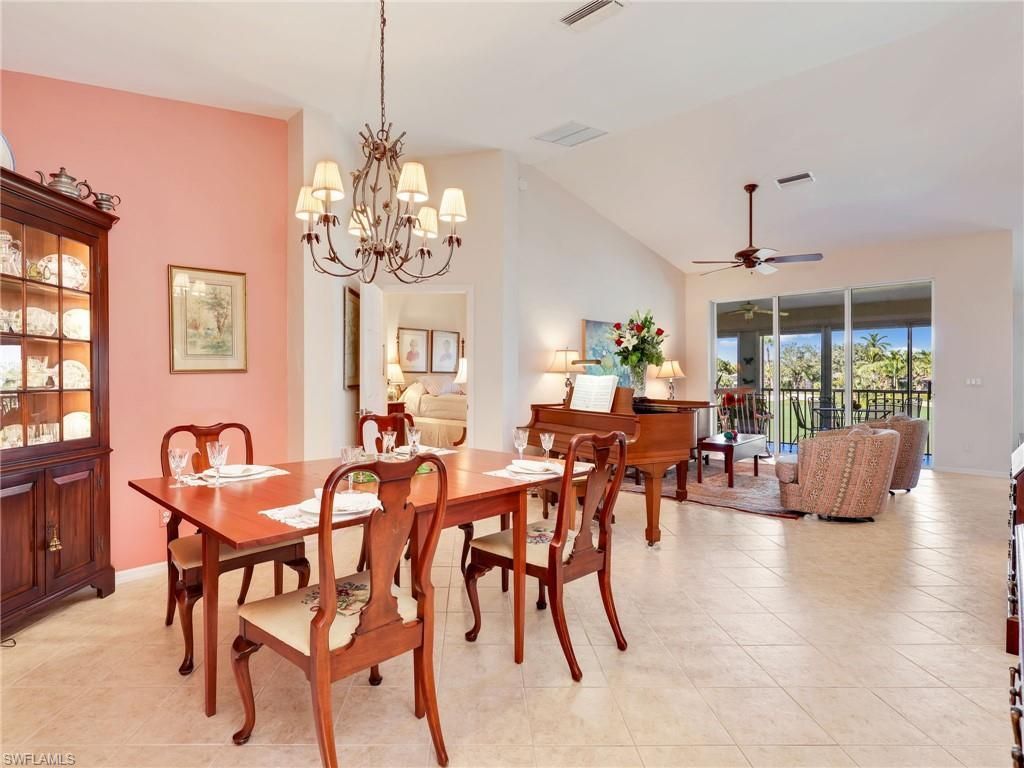 5893 Three Iron Dr, Unit 1604, Naples, FL 34110 Photo