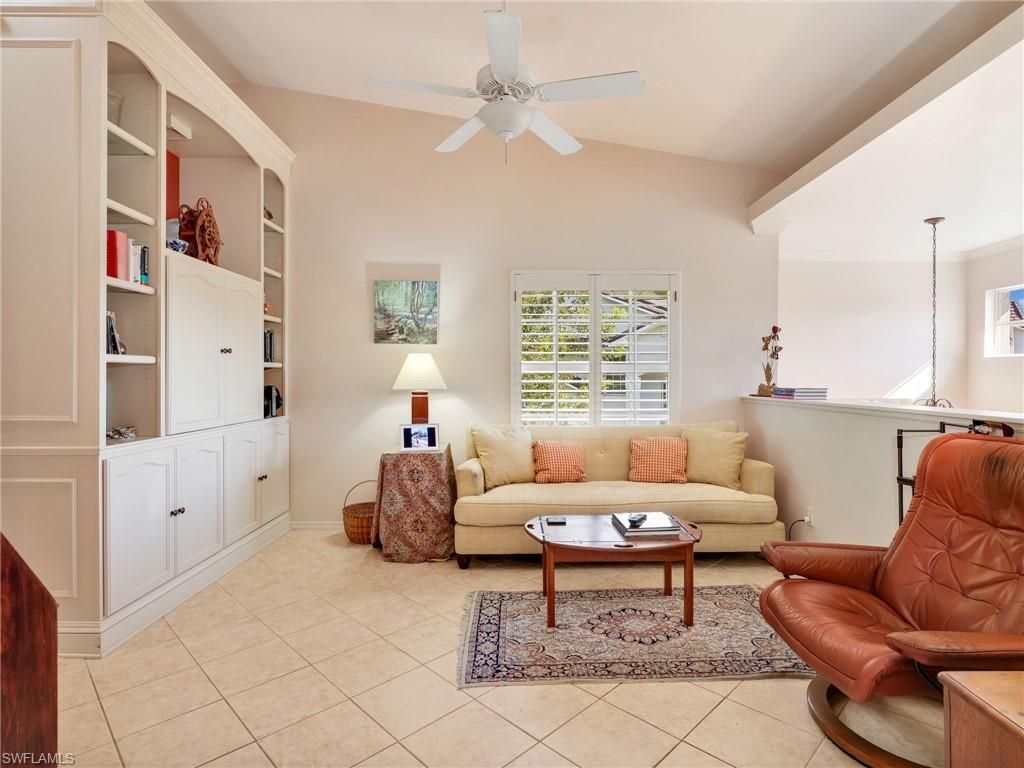 5893 Three Iron Dr, Unit 1604, Naples, FL 34110 Photo