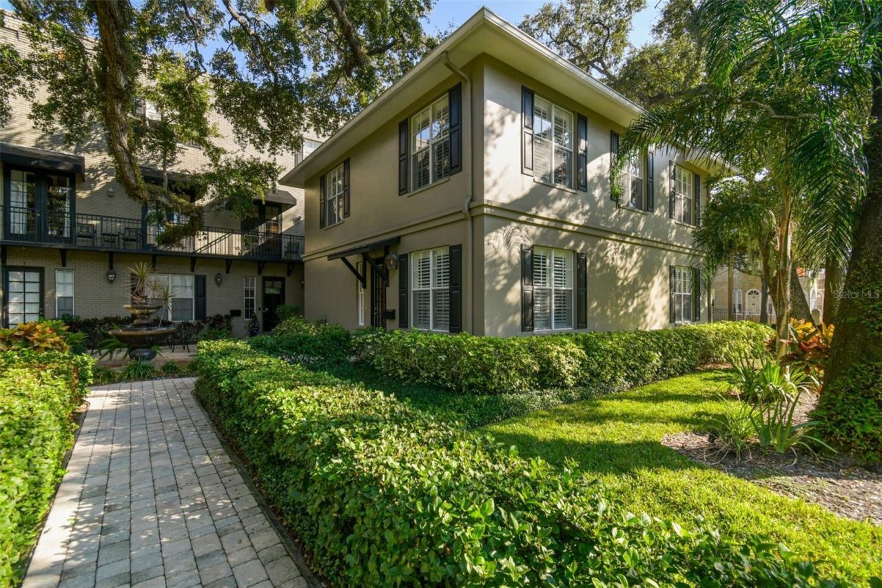 1008 S Moody Avenue, Unit 6, Tampa, FL 33629 Main Photo