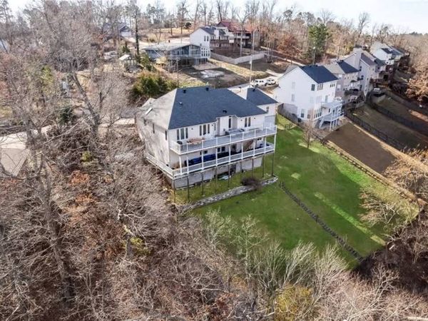 38 Riviera Drive, Rogers, AR 72756