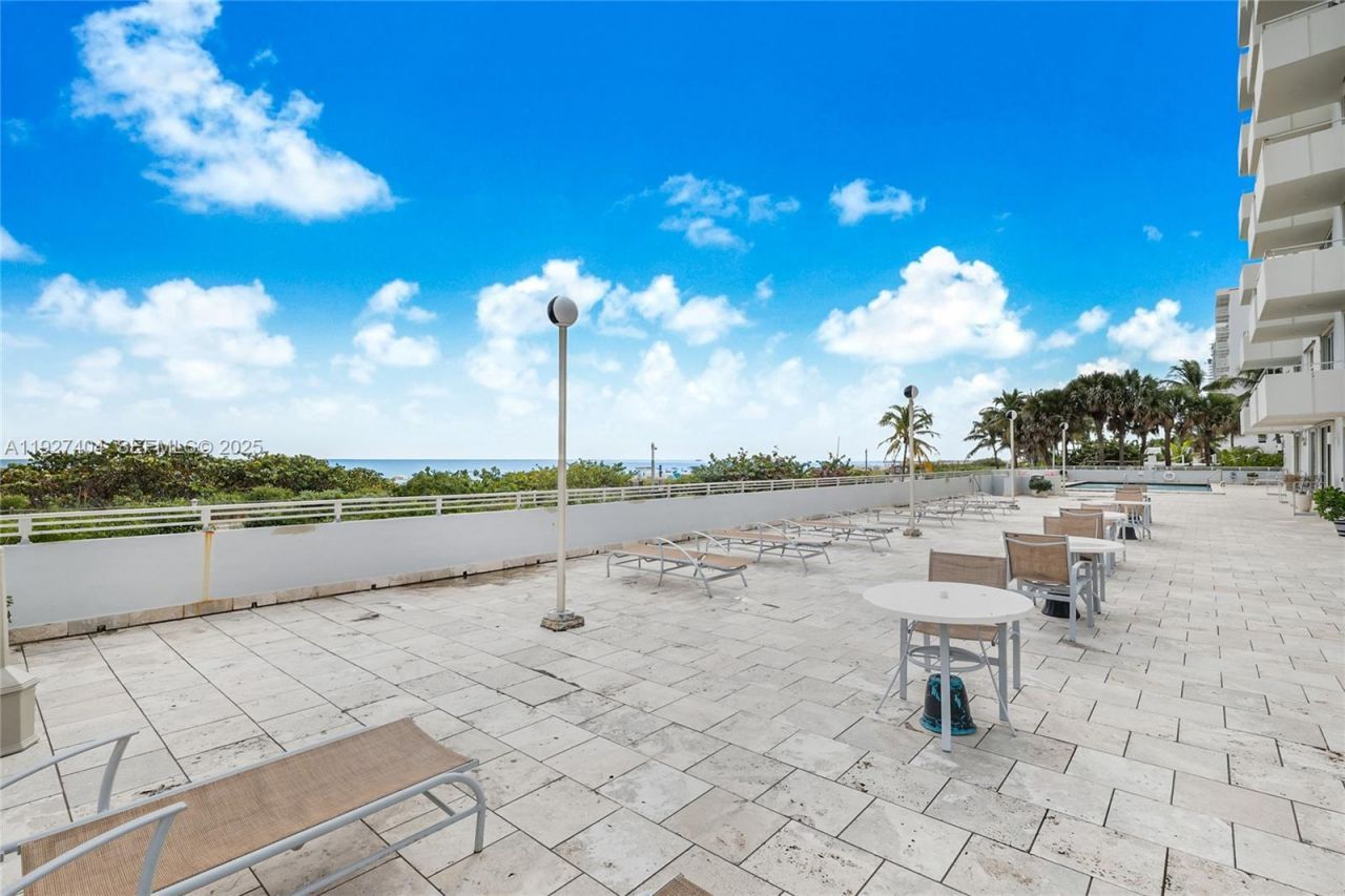465 Ocean Dr, Unit 224, Miami Beach, FL 33139 Photo