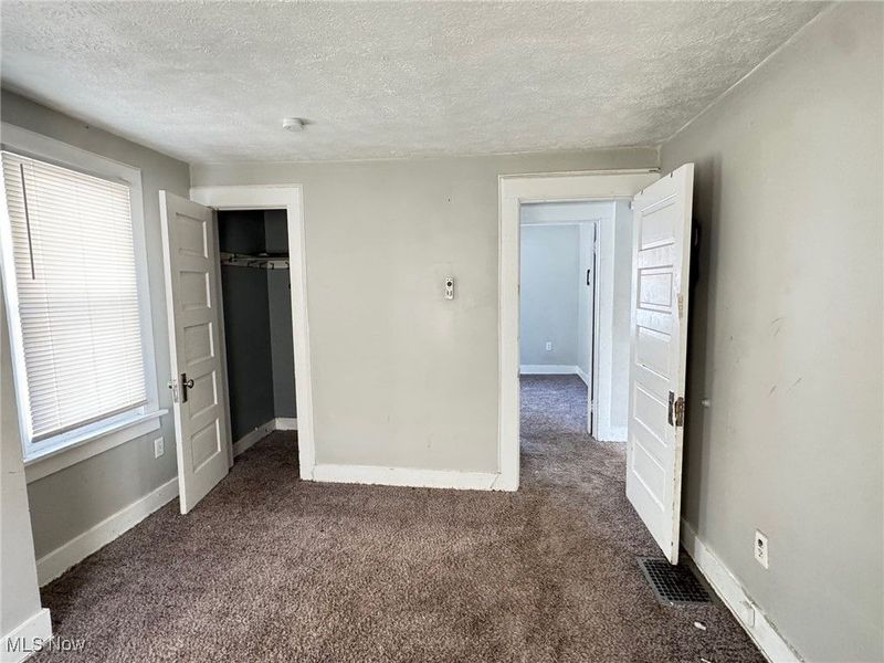 1239 Pondview Avenue, Akron, OH 44305 Photo 12