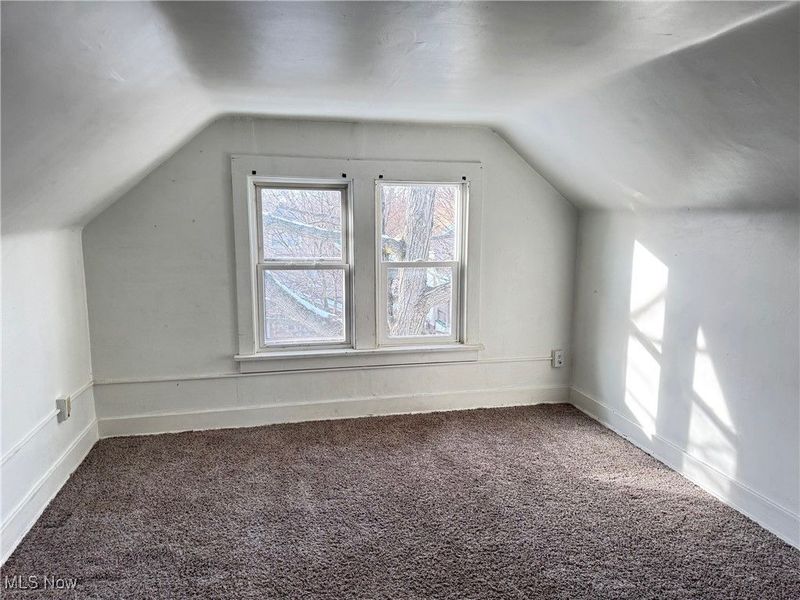 1239 Pondview Avenue, Akron, OH 44305 Photo 18