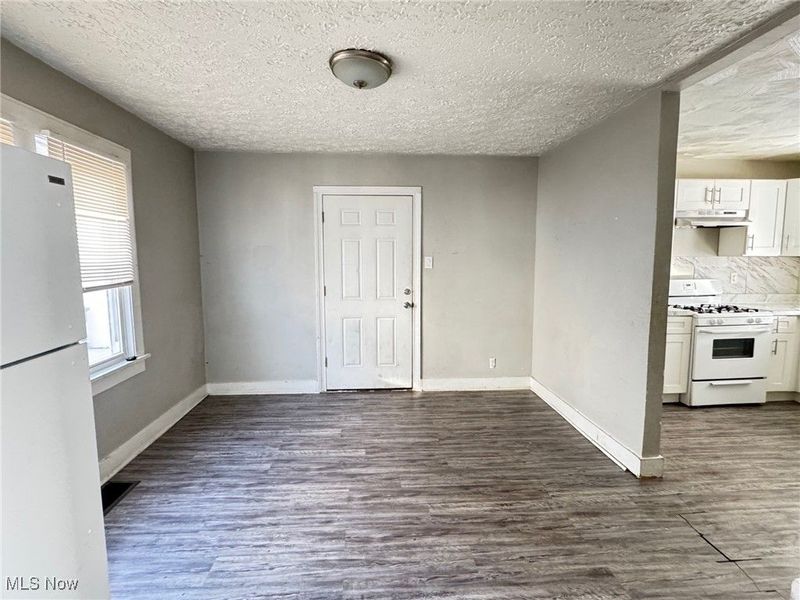 1239 Pondview Avenue, Akron, OH 44305 Photo 8