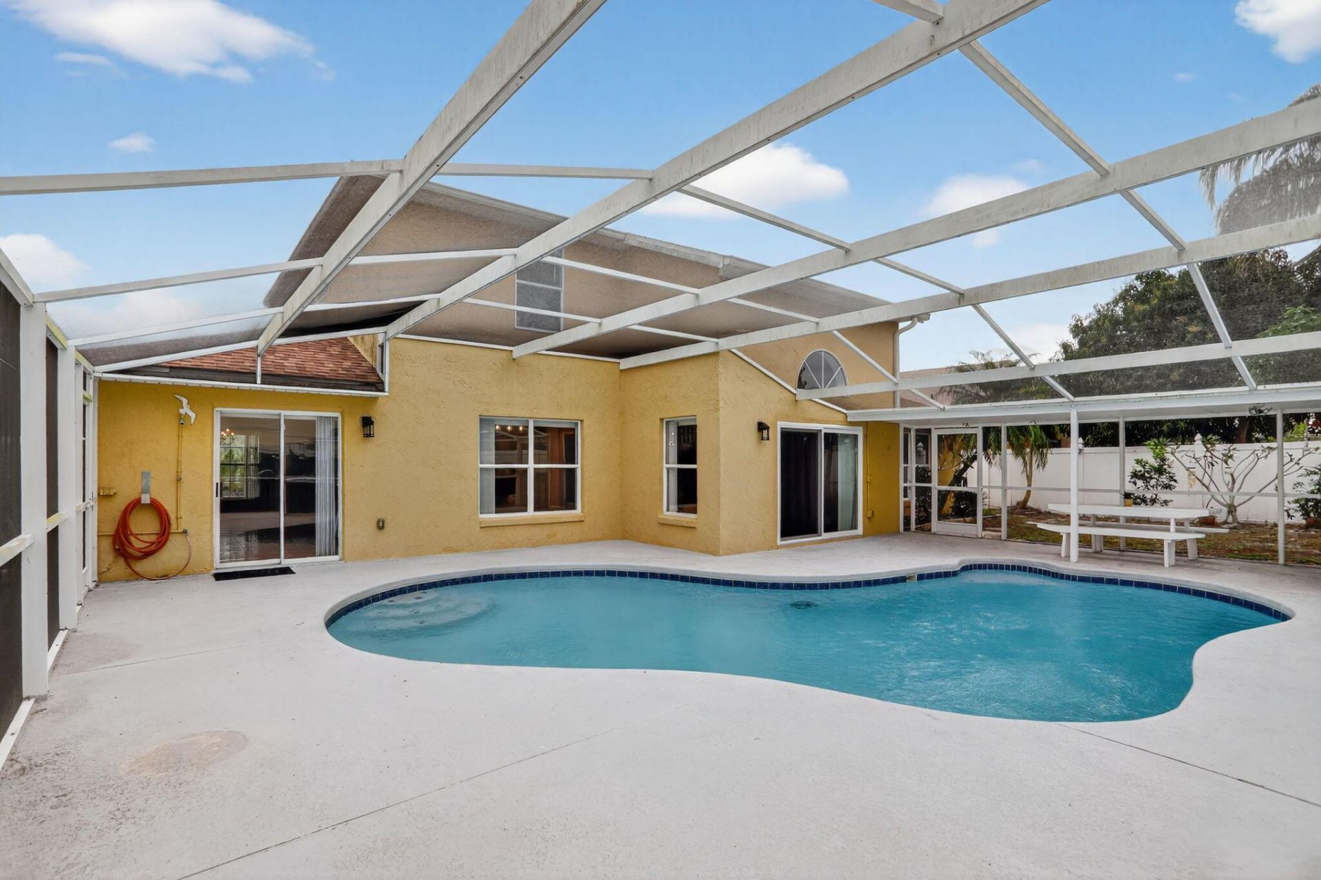 14912 White Magnolia Court, Orlando, FL 32824 Photo