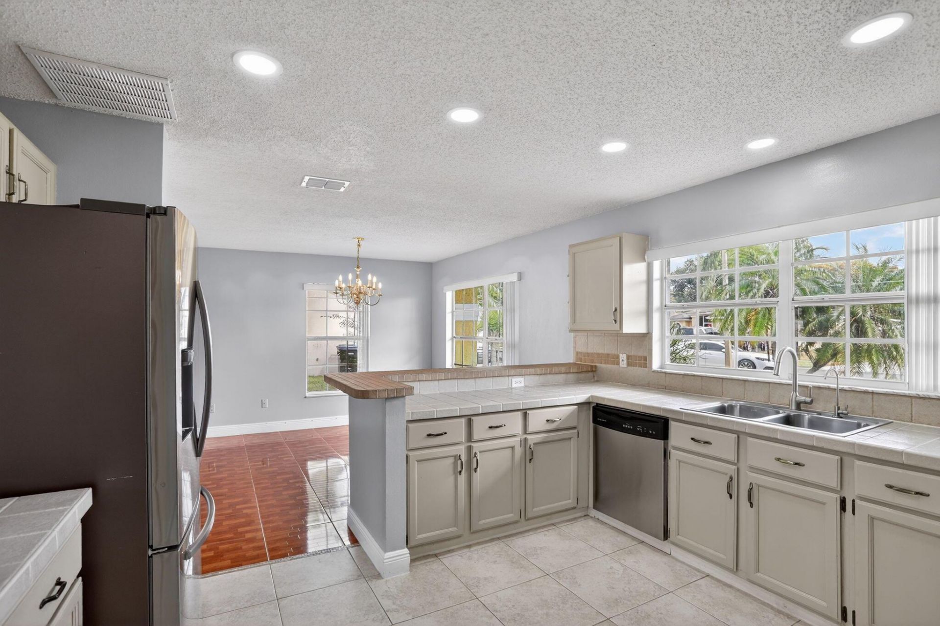 14912 White Magnolia Court, Orlando, FL 32824 Photo