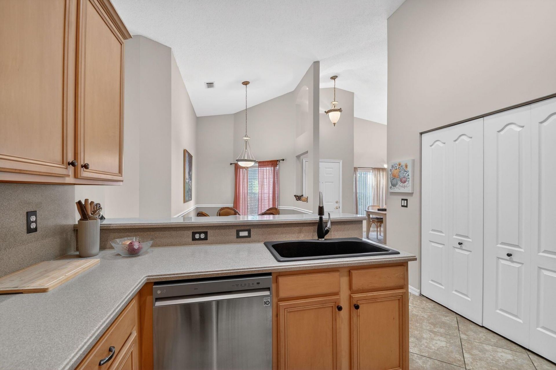 8536 Logia Circle, Boynton Beach, FL 33472 Photo