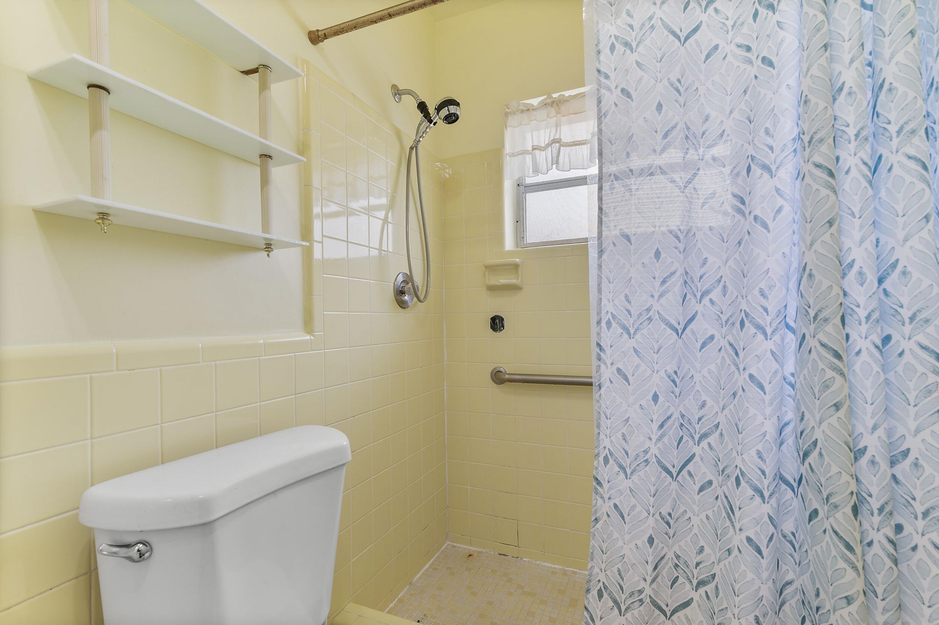 7110 NW 73rd Avenue, Tamarac, FL 33321 Photo