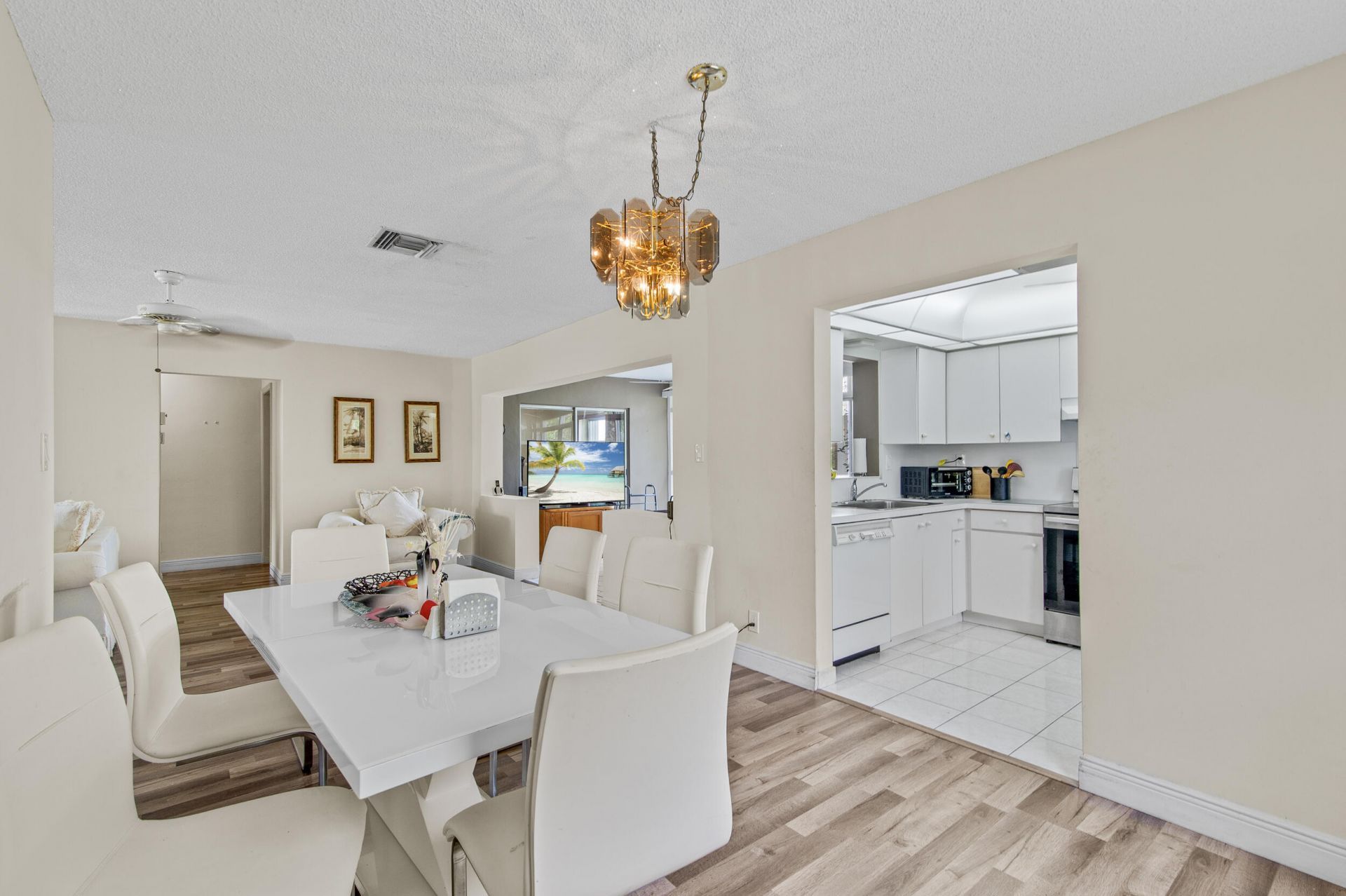 7110 NW 73rd Avenue, Tamarac, FL 33321 Photo