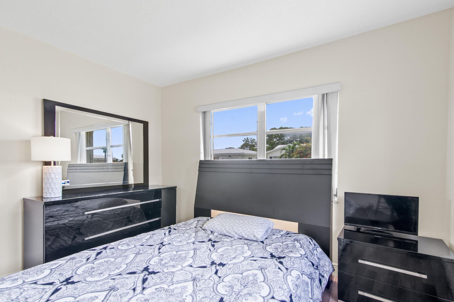 7110 NW 73rd Avenue, Tamarac, FL 33321 Photo