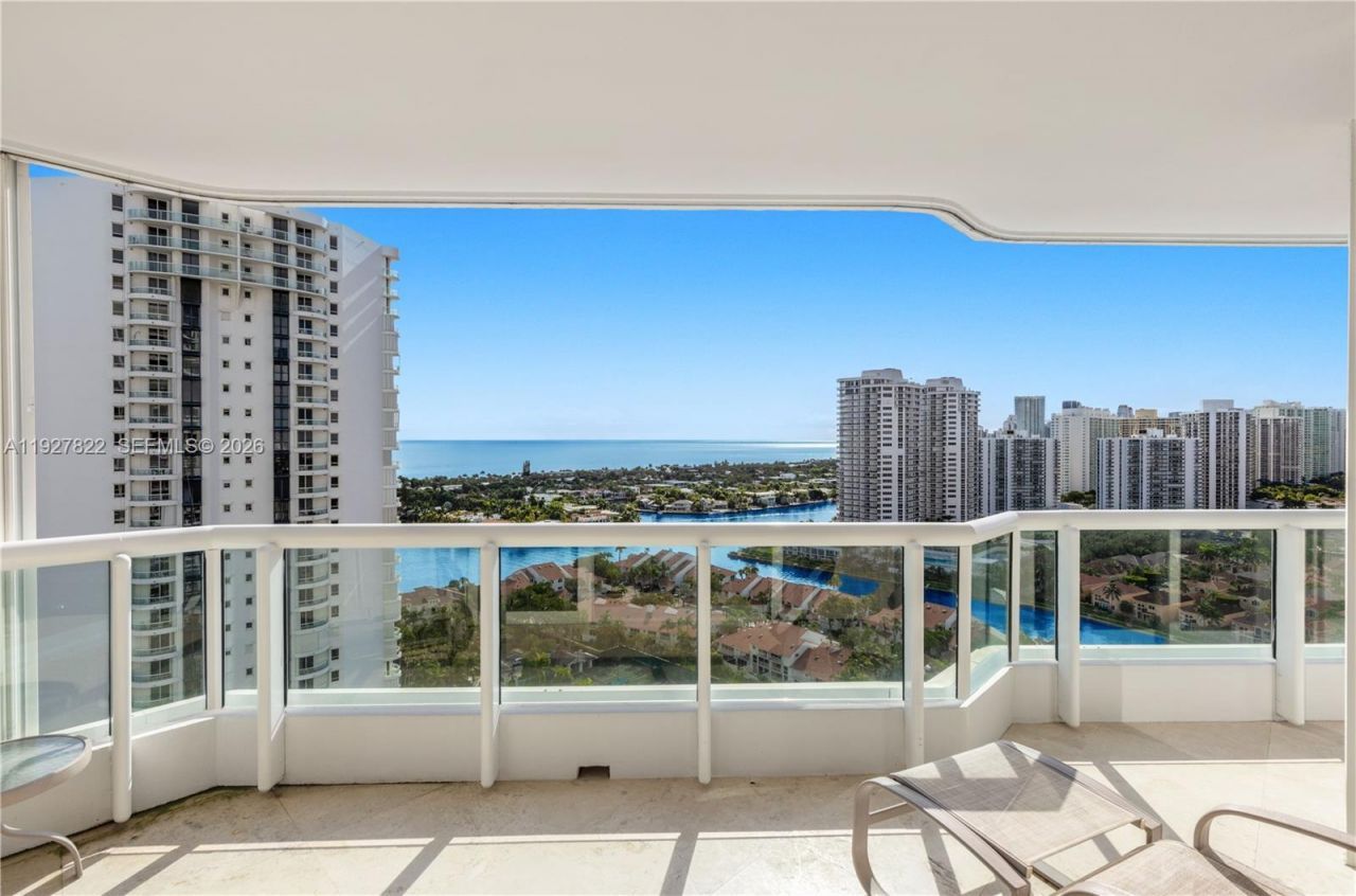 21055 Yacht Club Dr, Unit 2310, Aventura, FL 33180 Photo