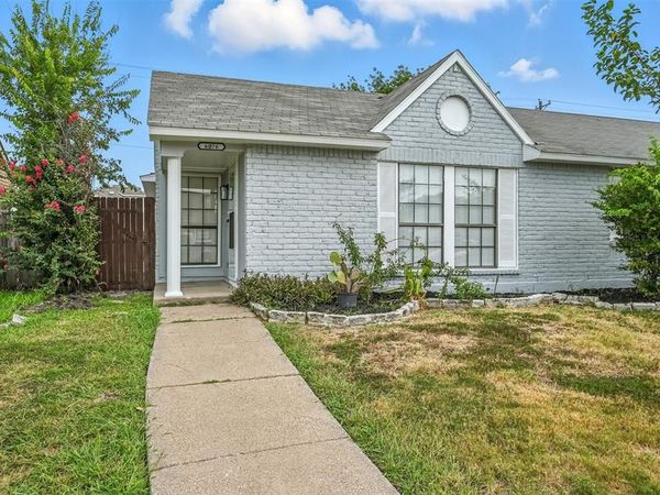 6076 Dooley Drive, The Colony, TX 75056