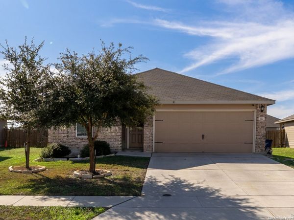 313 Northshore Trail, New Braunfels, TX 78130