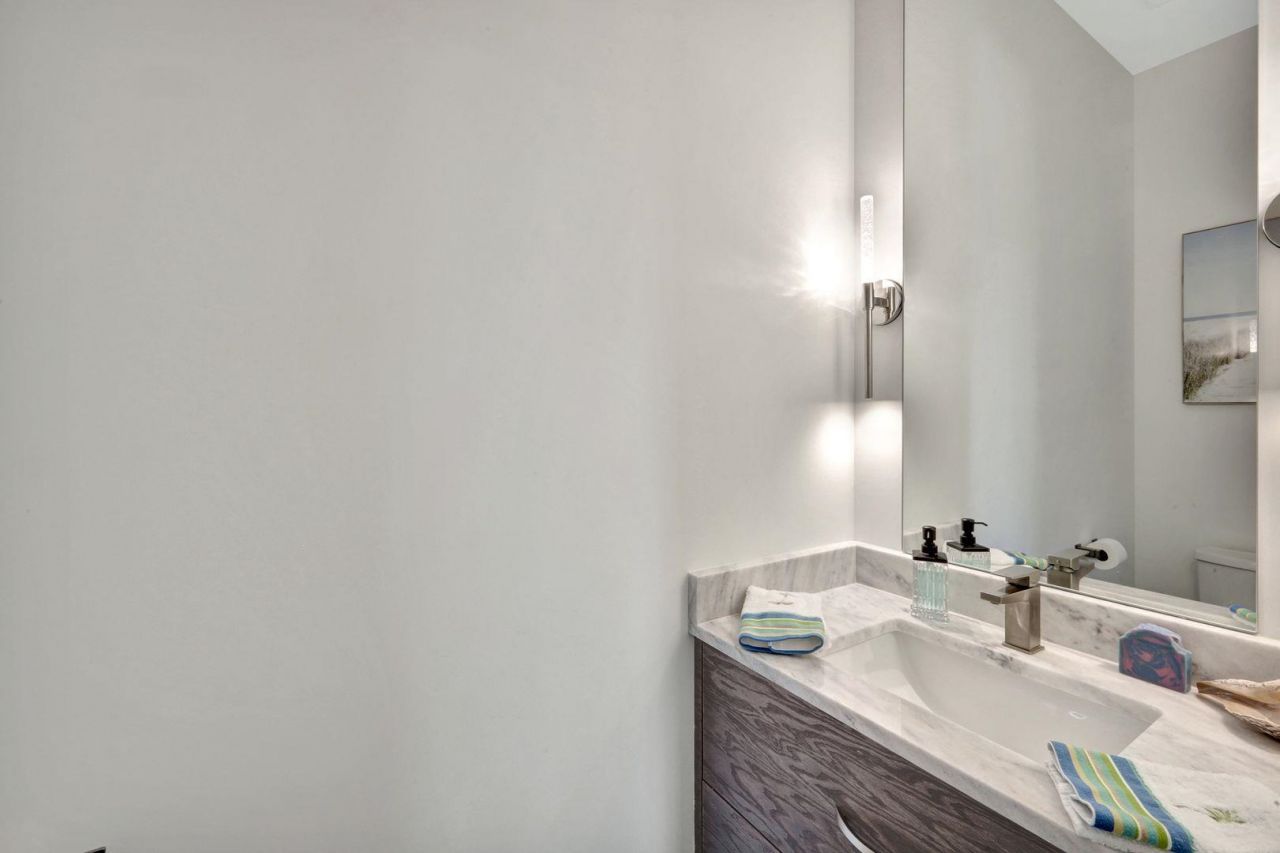 1044 Fish Crow Rd, Sanibel, FL 33957 Photo