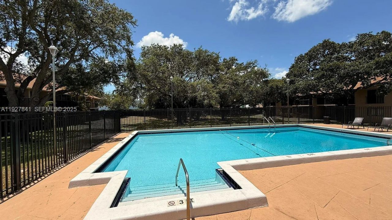 5845 Washington St, Unit 65, Hollywood, FL 33023 Photo