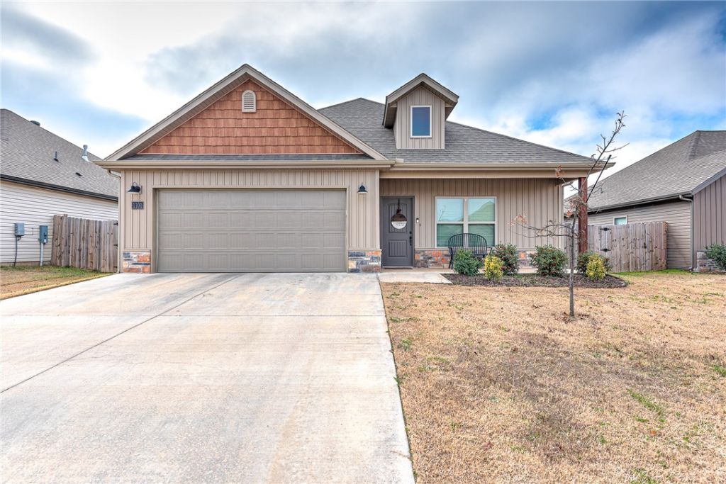 1101 Sunshine Court, Centerton, AR 72719 Main Photo