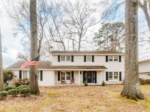 217 Flurnoy Ave, Florence, AL 35633