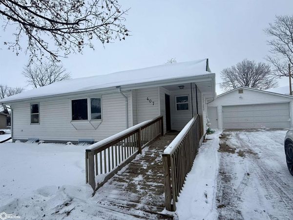 407 N Grimmell Road, Jefferson, IA 50129