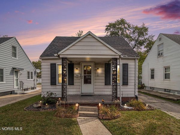 710 N Byrne Road, Toledo, OH 43607