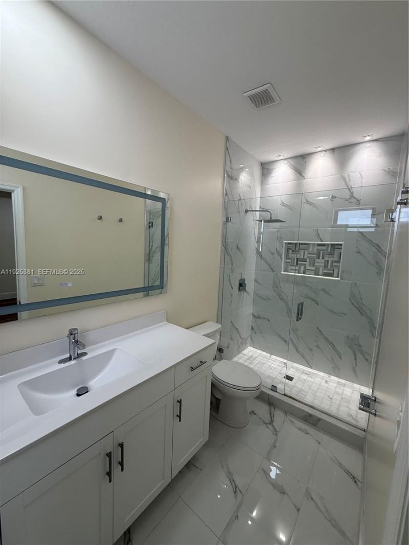 11128 W 32nd Ln, Unit 11128, Hialeah, FL 33018 Photo
