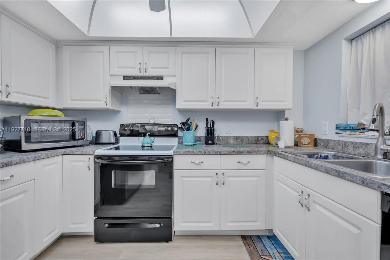 2400 S Ocean Dr, Unit 2310, Fort Pierce, FL 34949 Photo