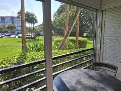 1000 Saint Charles Pl, Unit L2, Pembroke Pines, FL 33026 Photo
