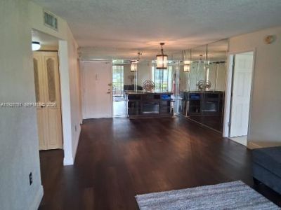 1000 Saint Charles Pl, Unit L2, Pembroke Pines, FL 33026 Photo
