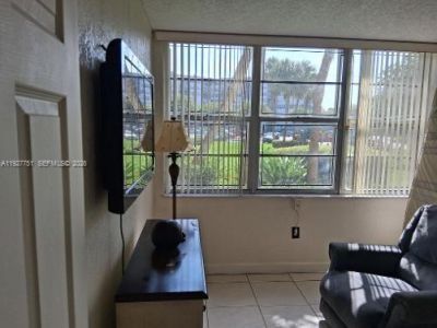 1000 Saint Charles Pl, Unit L2, Pembroke Pines, FL 33026 Photo