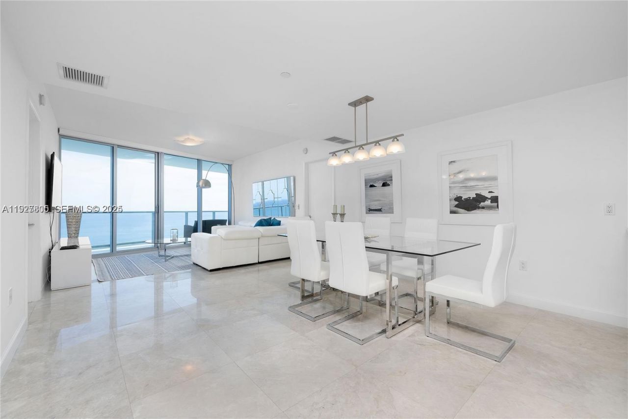 17001 Collins Ave, Unit 3002, Sunny Isles Beach, FL 33160 Photo
