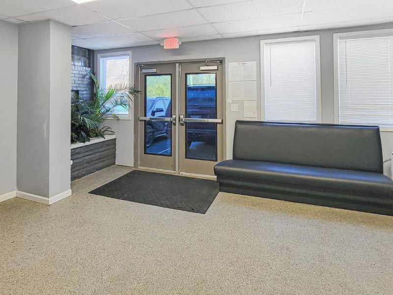 8227 Daly Road, Cincinnati, OH 45231 Photo 10