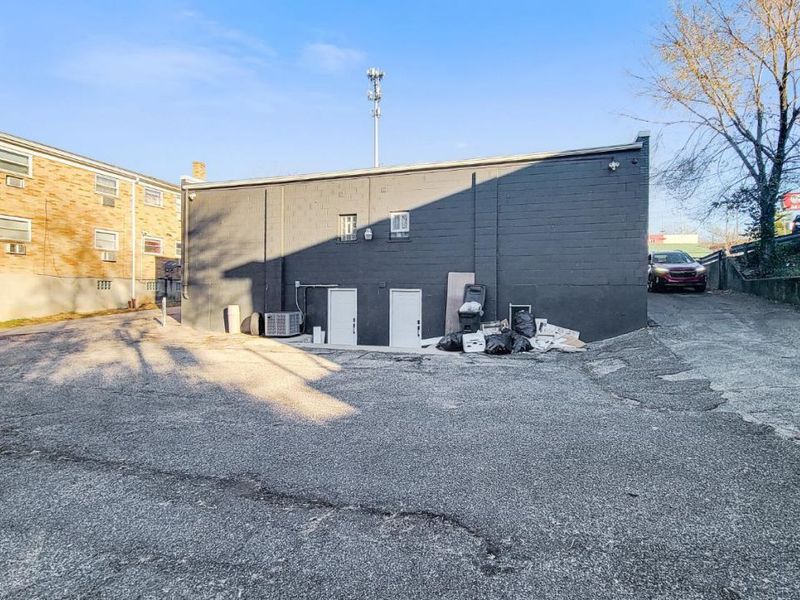 8227 Daly Road, Cincinnati, OH 45231 Photo 17