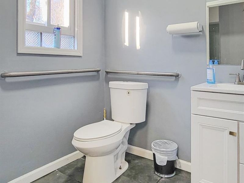 8227 Daly Road, Cincinnati, OH 45231 Photo 9