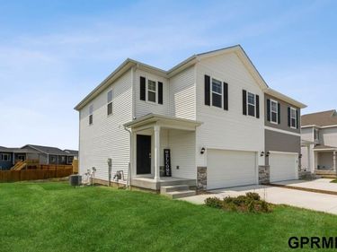 7916 N 169 Street, Bennington, NE 68007