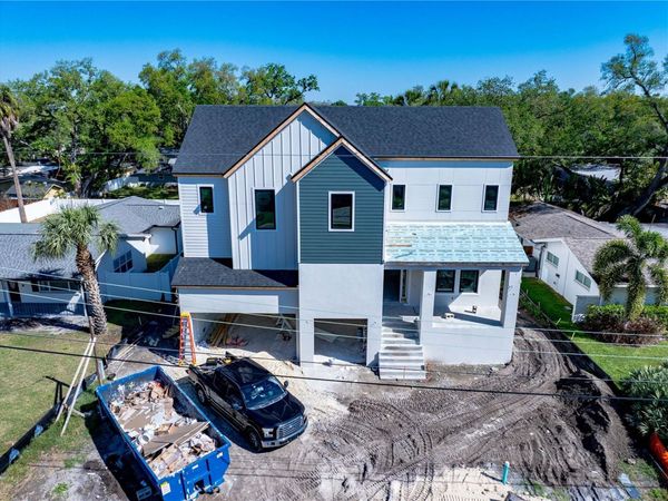 4713 W ESTRELLA STREET, TAMPA, FL 33629